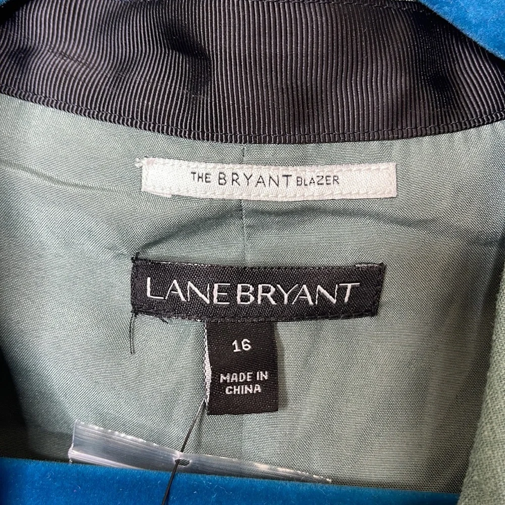 NWT! The Bryant Blazer Size 16 (see listing for matching pants too) - Picture 6 of 7
